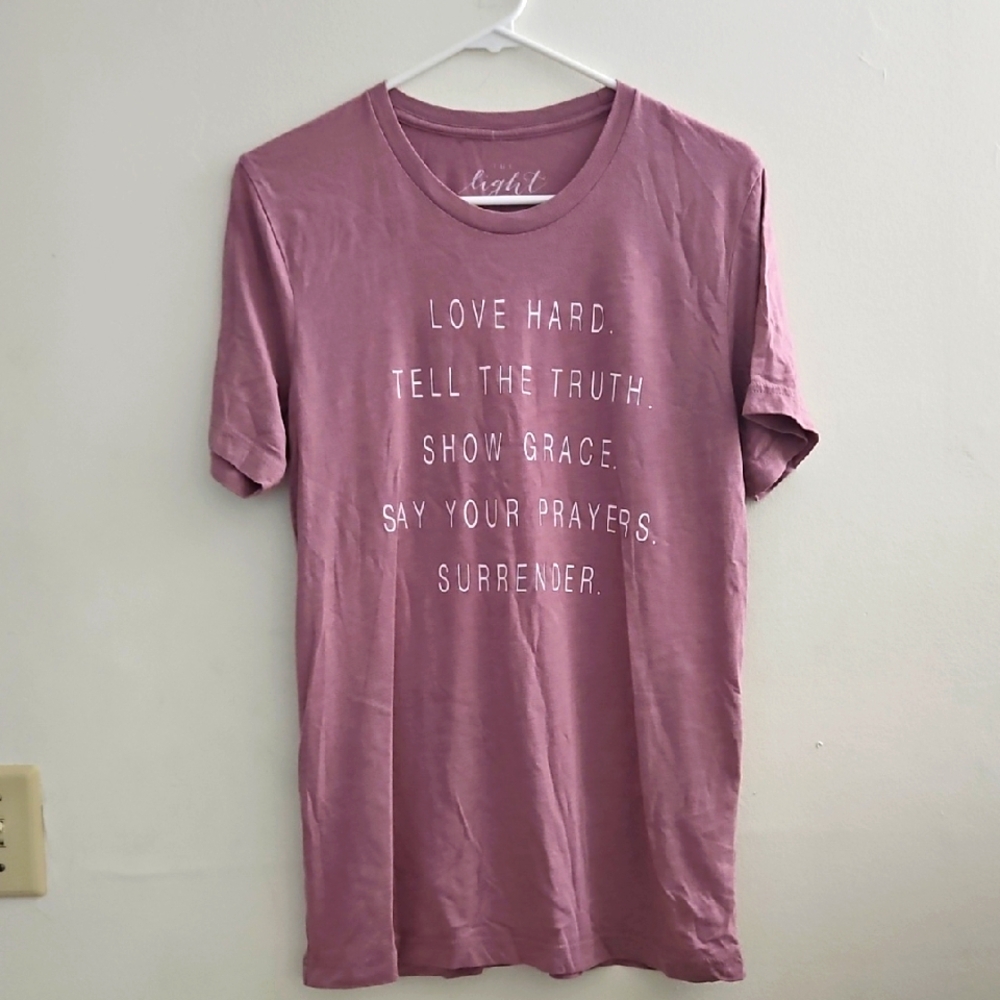 Medium Pink Graphic Women's T-Shirt‎
